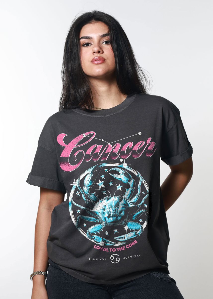 GIRL DANGEROUS Zodiac Tee in Vintage Black