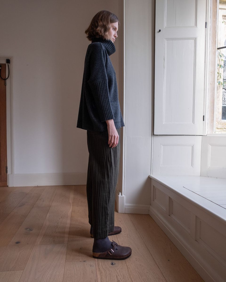 BIBICO Adela Jumper in Charcoal