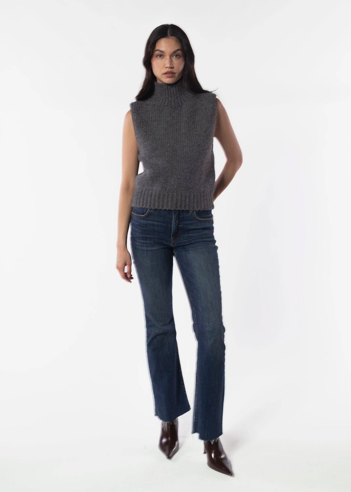 DELUC George Turtleneck Knit Vest