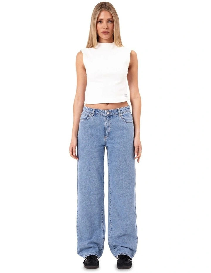 Abrand Jeans 95 Baggy in Gisele Tint Mid Blue