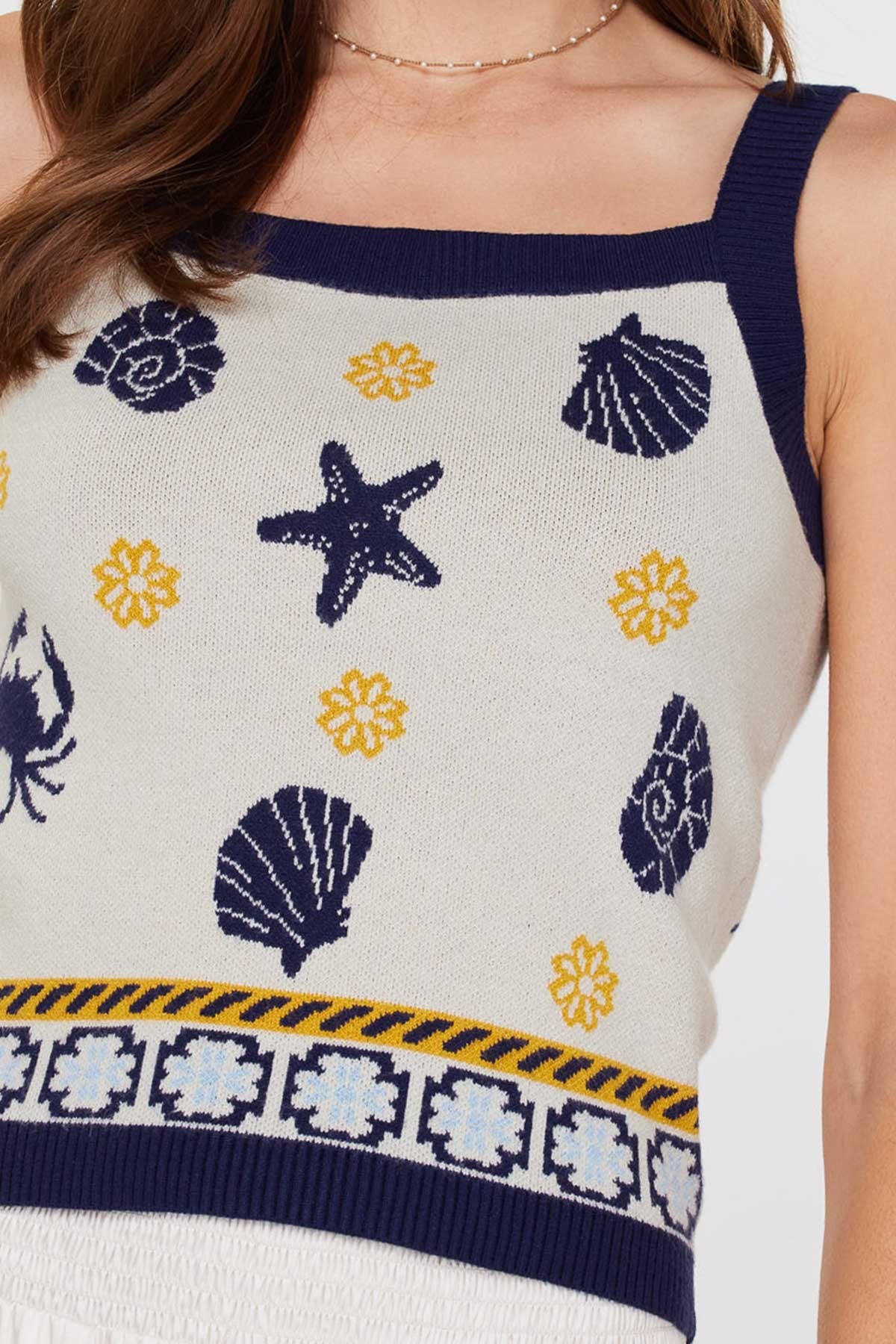 Gild Maeva Square Neck Sweater Cropped Tank