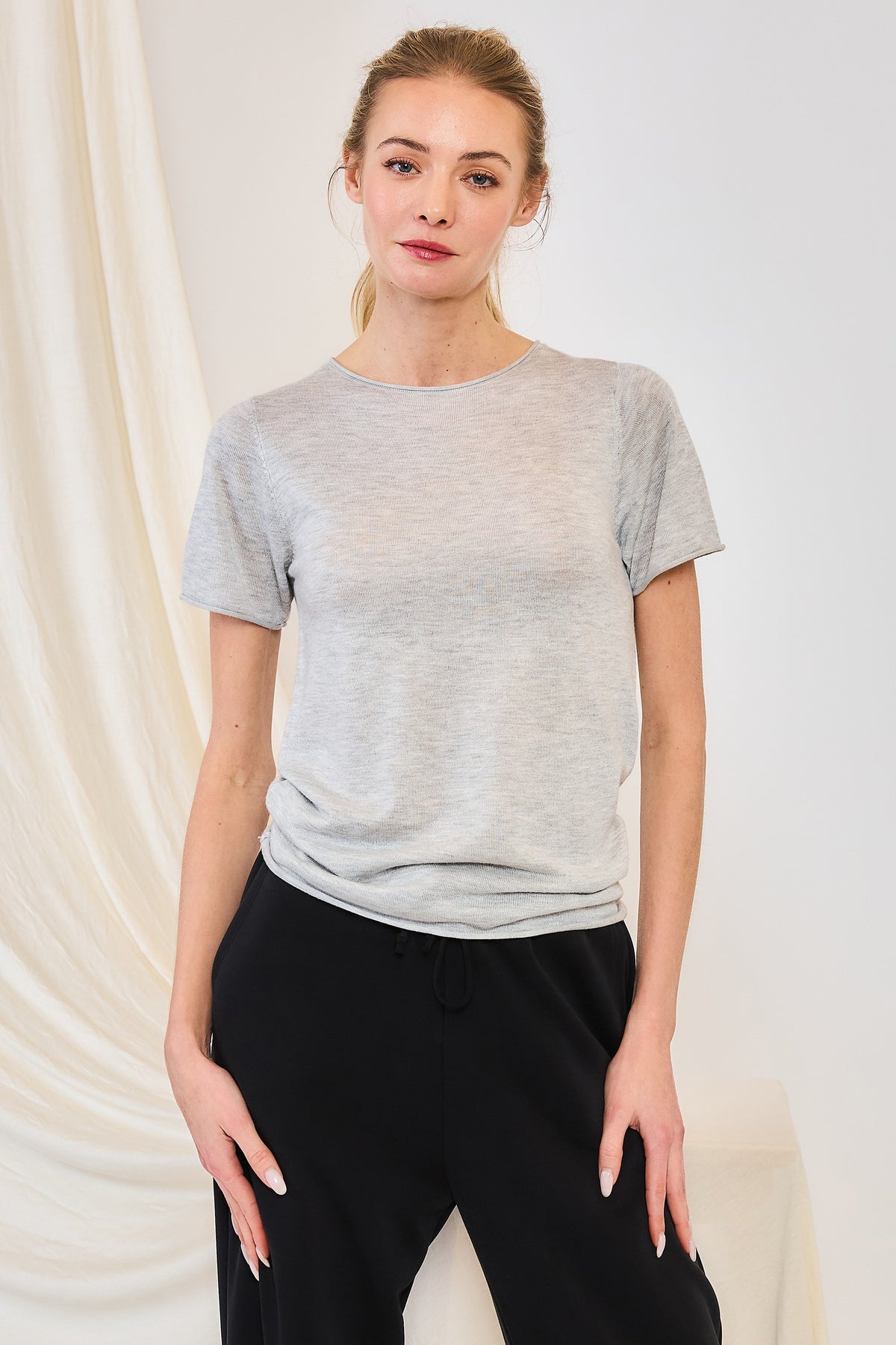 NYLAND Isa Classic Round Neck Knit Tee