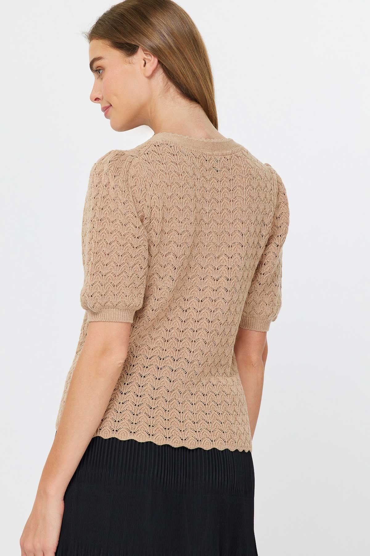 NYLAND Josette V-Neck Scalloped Cardigan Sweater
