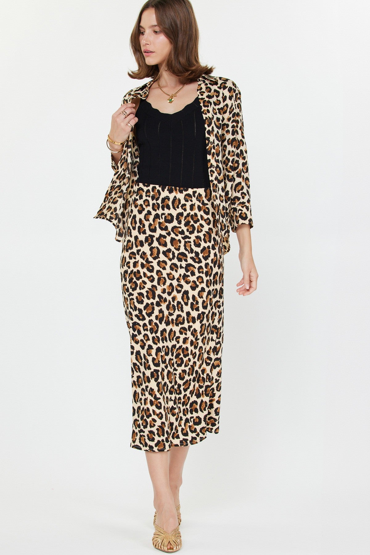 NYLAND Sherry Three Quarter Sleeve Button Down Shirt