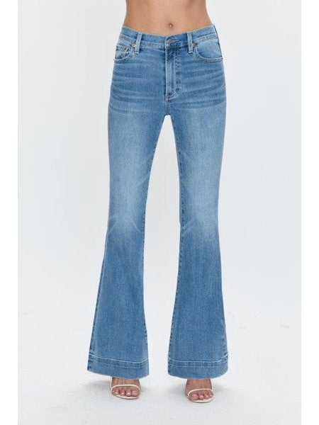 PISTOLA Kinsley Mid Rise Ultra Flare in Essay