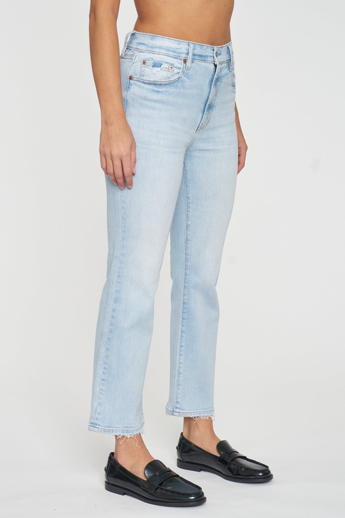 Daze Denim Shy Girl High Rise Crop Flare in Believer