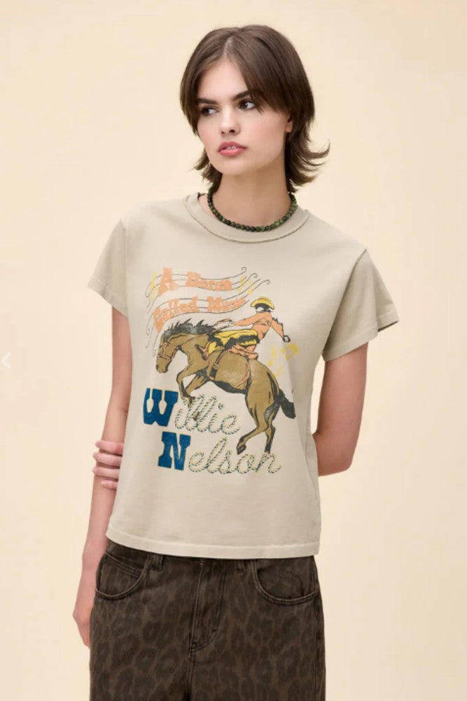 DAYDREAMER Willie Nelson Horse Called Music Reverse GF Tee