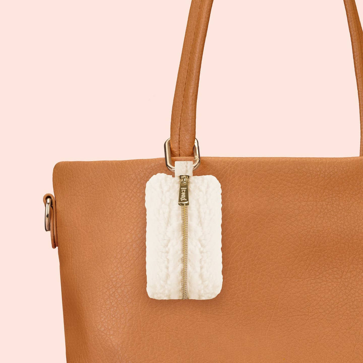 Pinch Provisions Sherpa Minimergency Charm