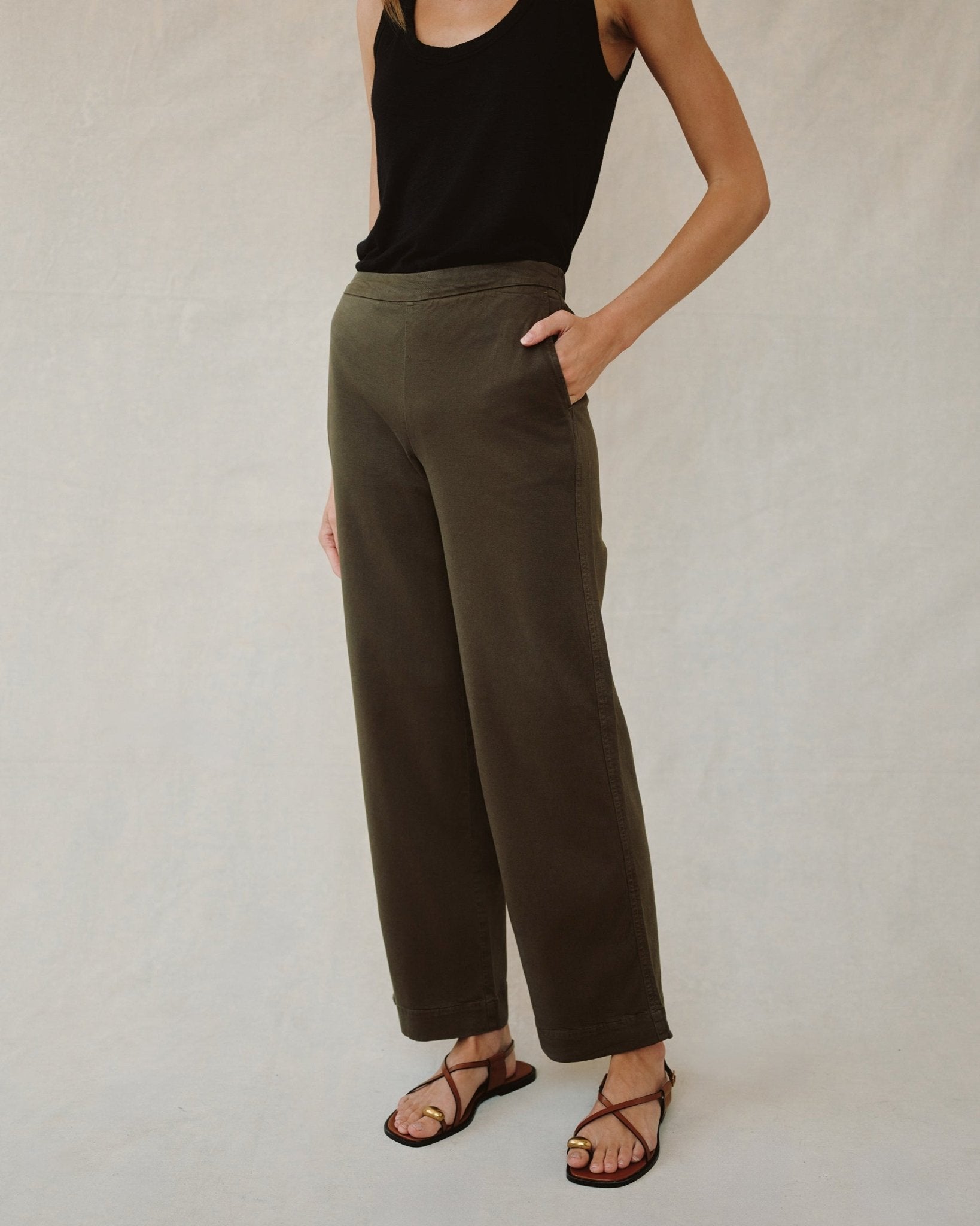 Bella Dahl Catalina Clean Front Wide Pant in Forest Army