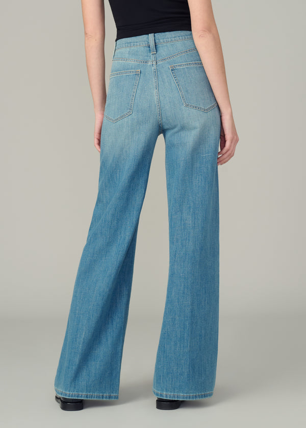 JOE&#39;S JEANS The Mia High Rise Wide Leg Petite in Hot Shot