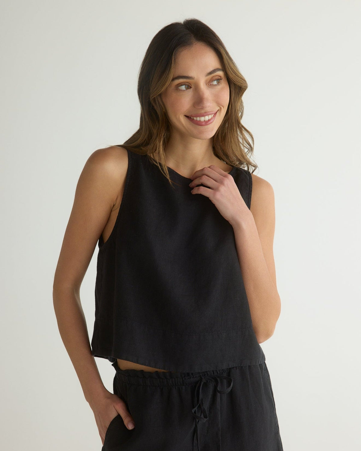 Bella Dahl Sleeveless Boat Neck Split Back Black