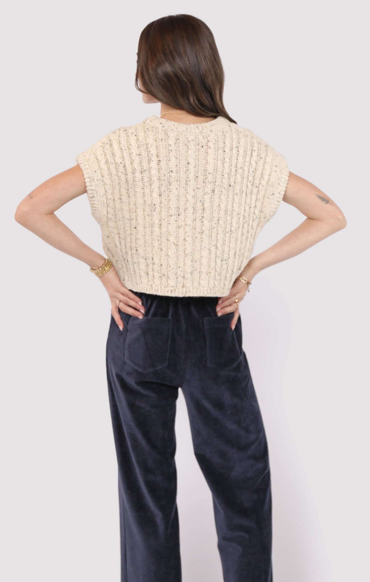 Sadie &amp; Sage Effortless Cable Knit Sweater Tank