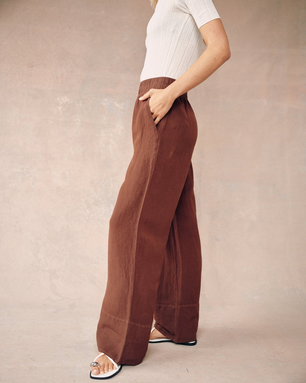Bella Dahl Wide Leg Pant in Henna Brown
