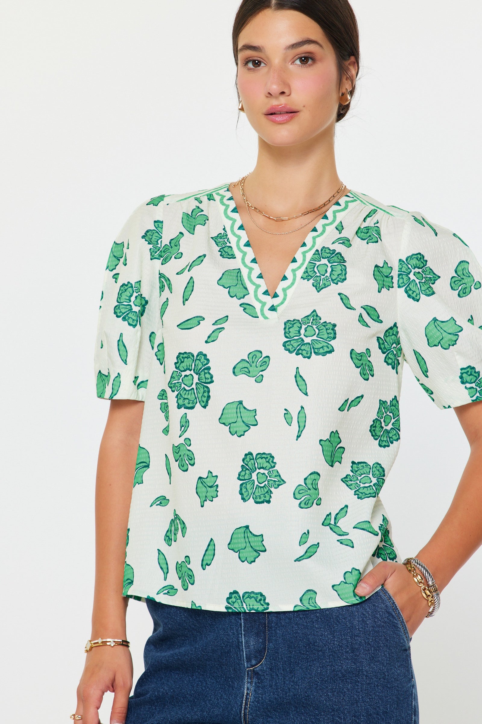 NYLAND Zahira Floral Printed V-Neck Blouse