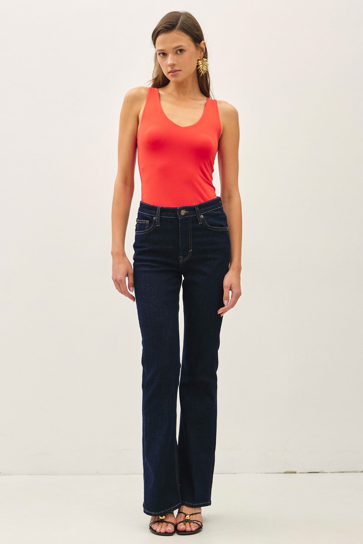 NYLAND Lazarie Basic Full Length V-Neck Tank Tomato