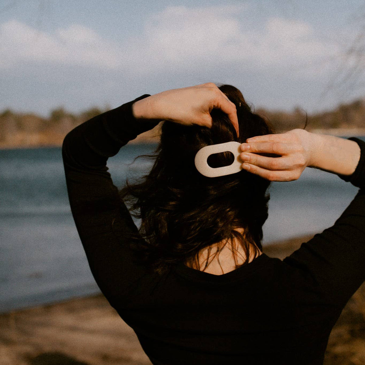 TELETIES Round Flat Hair Clip - Small