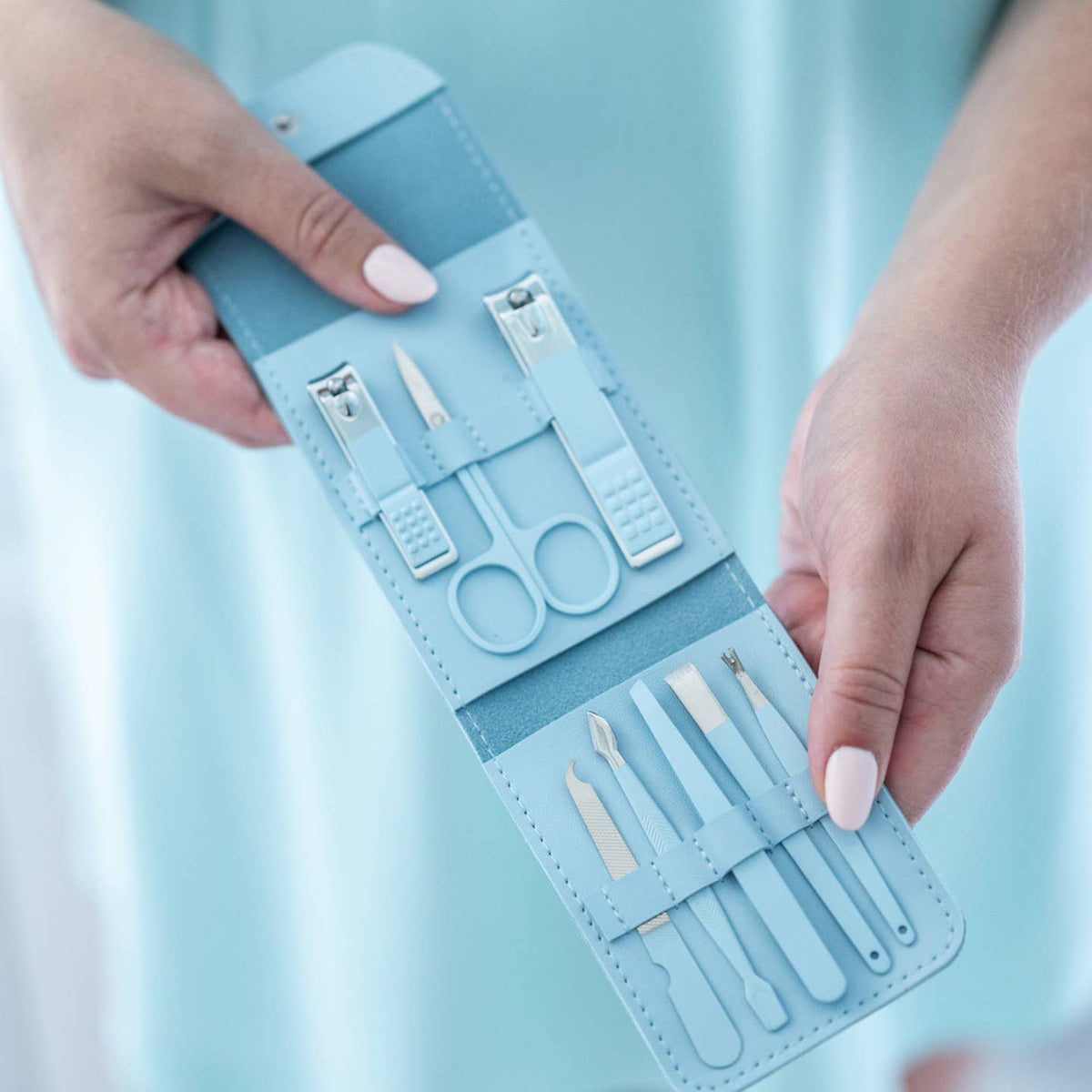 DM Merchandising Lemon Lavender File It Away Nail Care Kit Blue