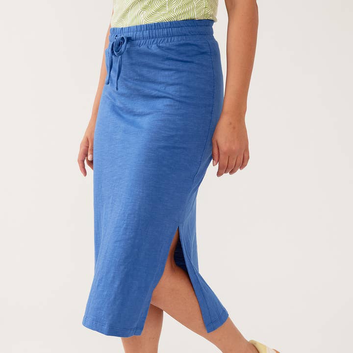 Mata Traders Isla Skirt in Cerulean Slub