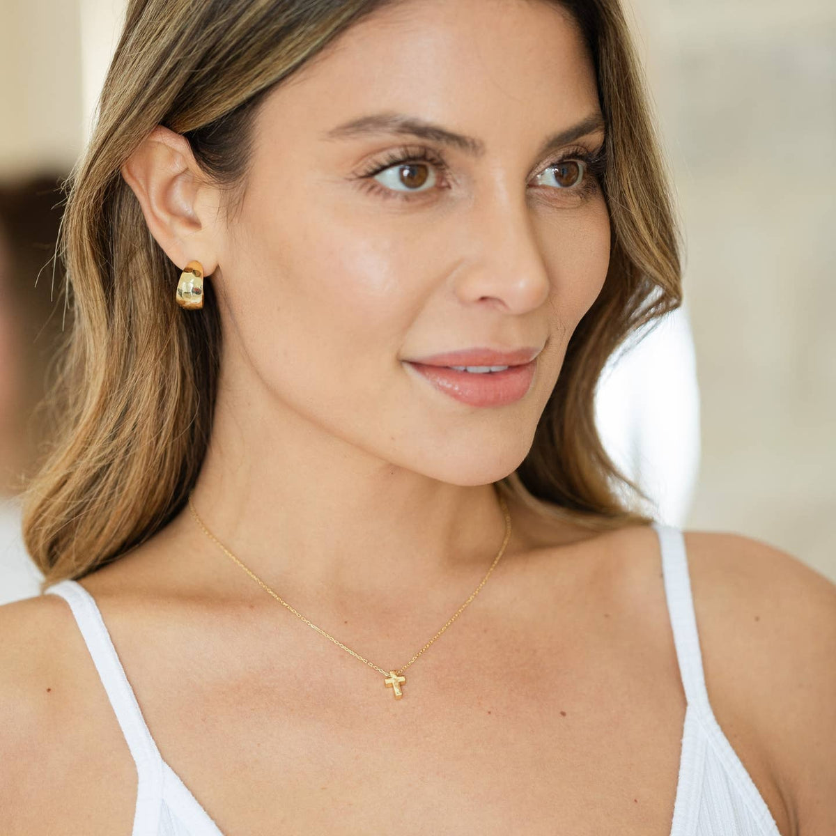 Splendid Iris Small Rounded Trending Hoops